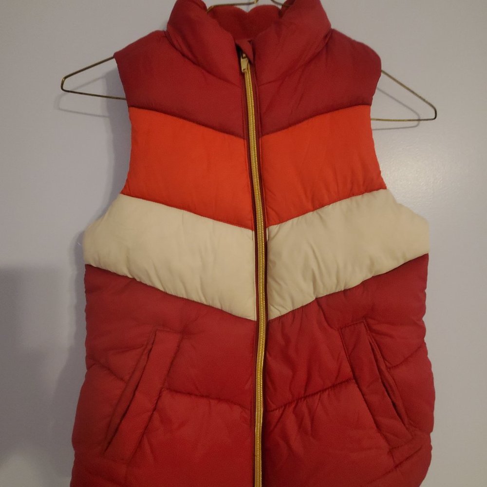 Girls Puffer Vest size S 6/7 by Old Navy